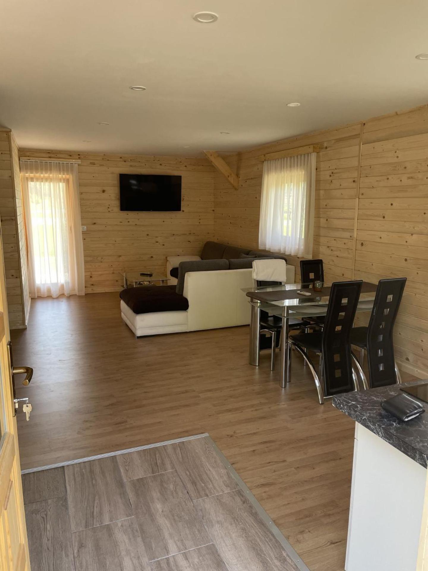 Martinova Izba - Family Bungalows Lasko Room photo